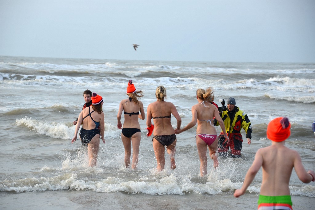 ../Images/Nieuwjaarsduik Nederzandt 2015 118.jpg